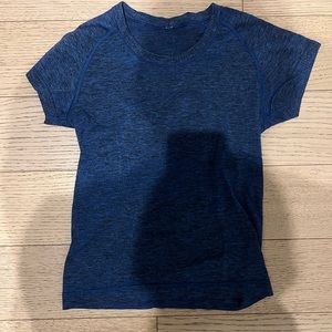 Navy lulu lemon Swiftly Tech Short Sleeve Shirt 2.0 - Race Length